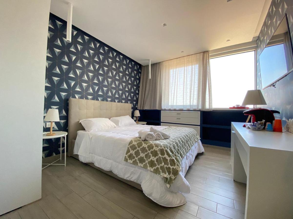 2B Fifteen Floor Suite Napoli Екстериор снимка