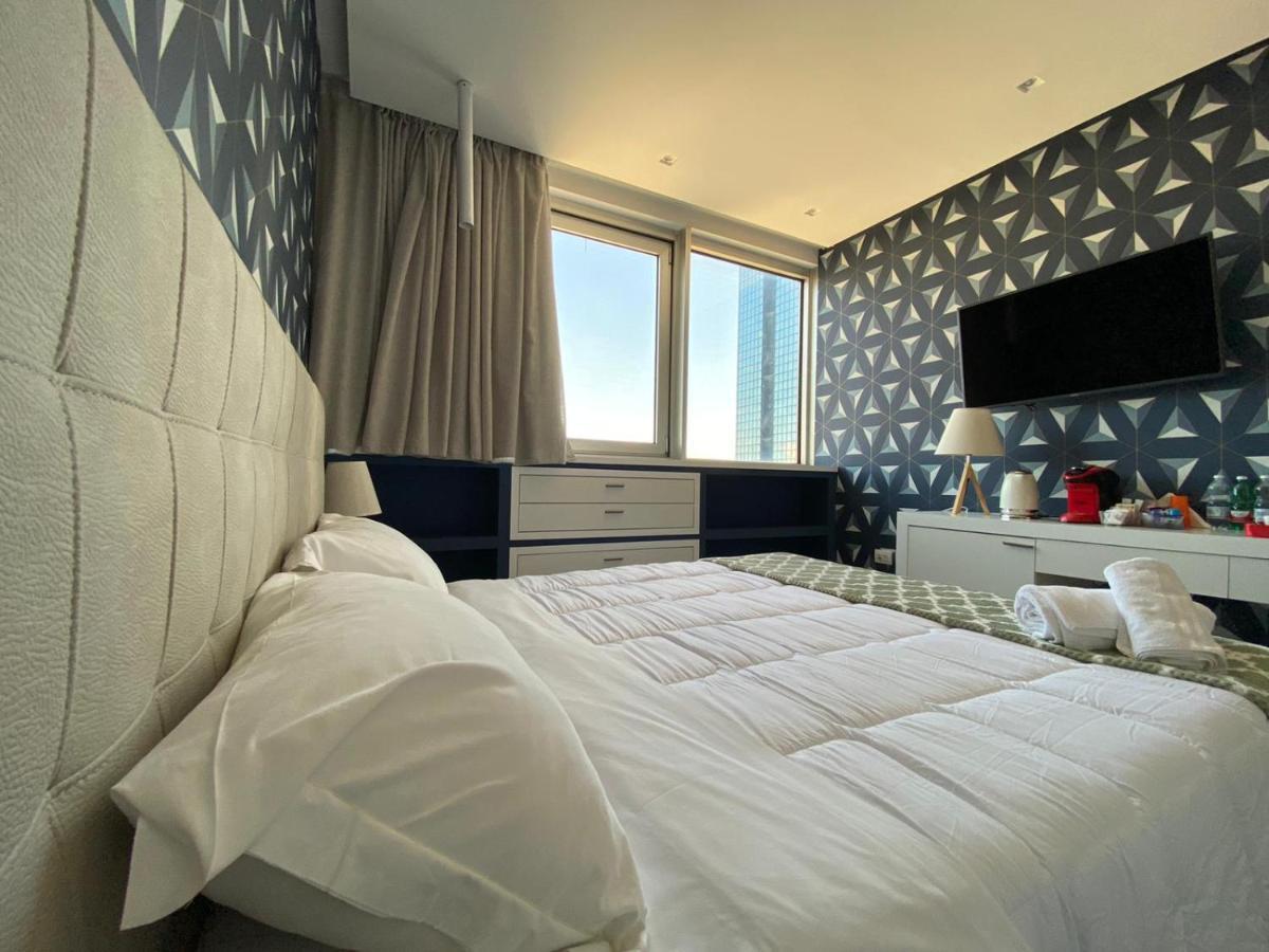 2B Fifteen Floor Suite Napoli Екстериор снимка
