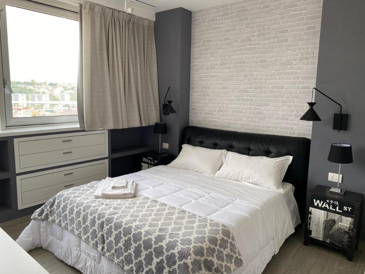 2B Fifteen Floor Suite Napoli Екстериор снимка