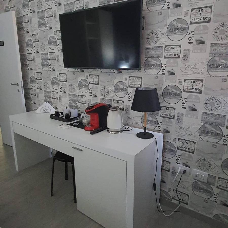 2B Fifteen Floor Suite Napoli Екстериор снимка